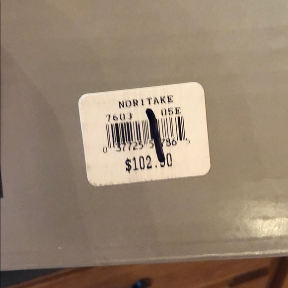 Noritake 5piece place setting. - Picture 5 of 6